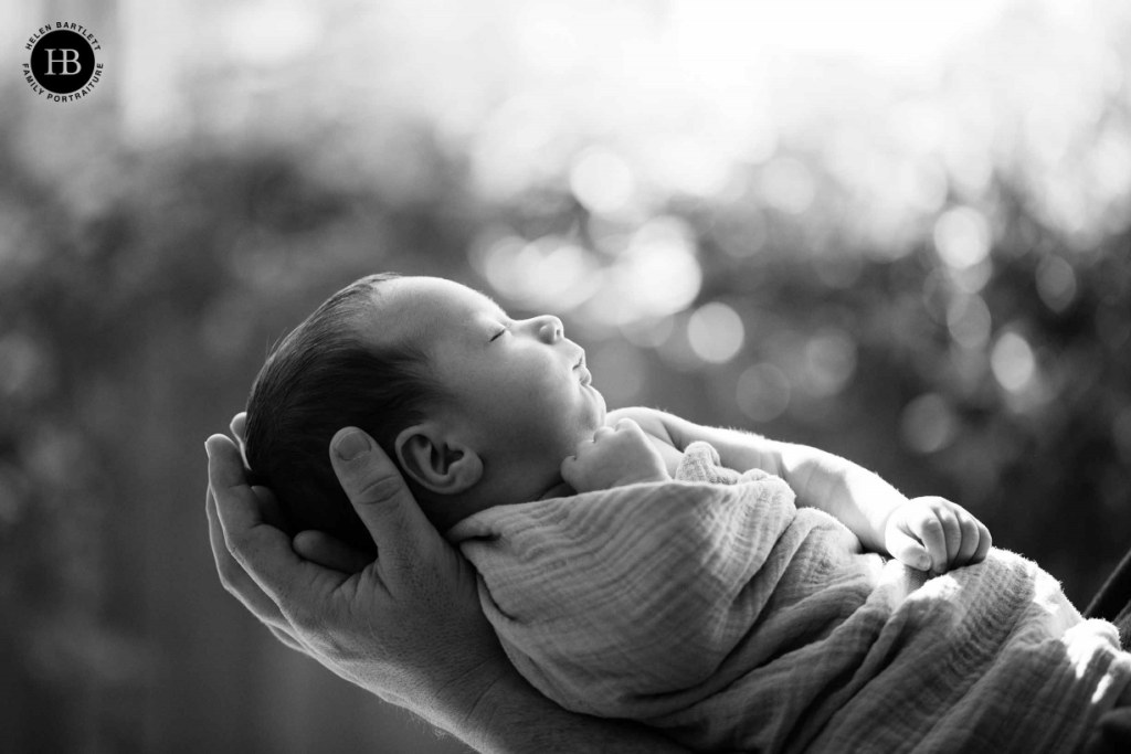 outdoor baby photography - Socially Distanced Outdoor Newborn Photography - Helen Bartlett